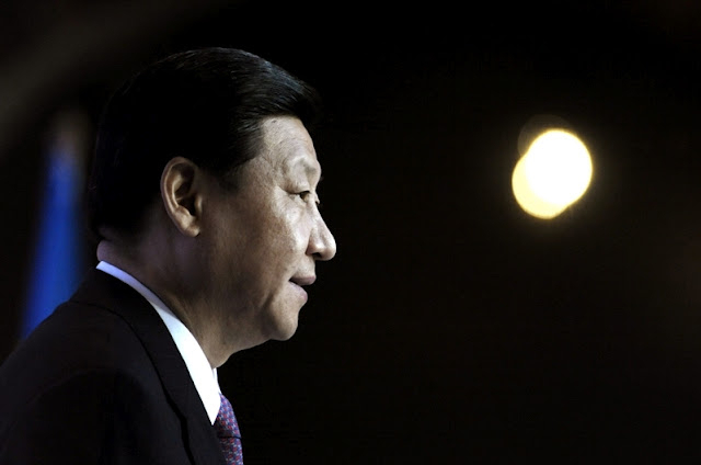 中国の習近平国家主席は、民主化への道を歩むと、元北京大学助教授は分析（AFP/GettyImages)