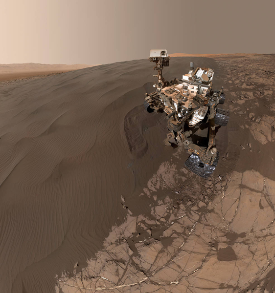 火星探査機から「自撮り」画像が送られた（NASA）